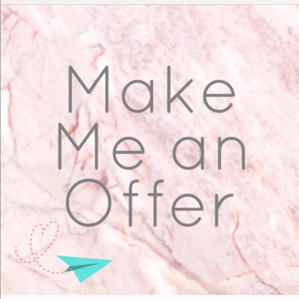 Bundle to save! 💚👗📦